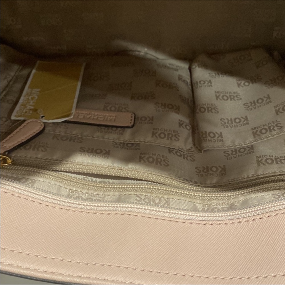 Michael Kors Pink and Gold Tote Bag Spacious and Minimalist - Picture 6 of 6